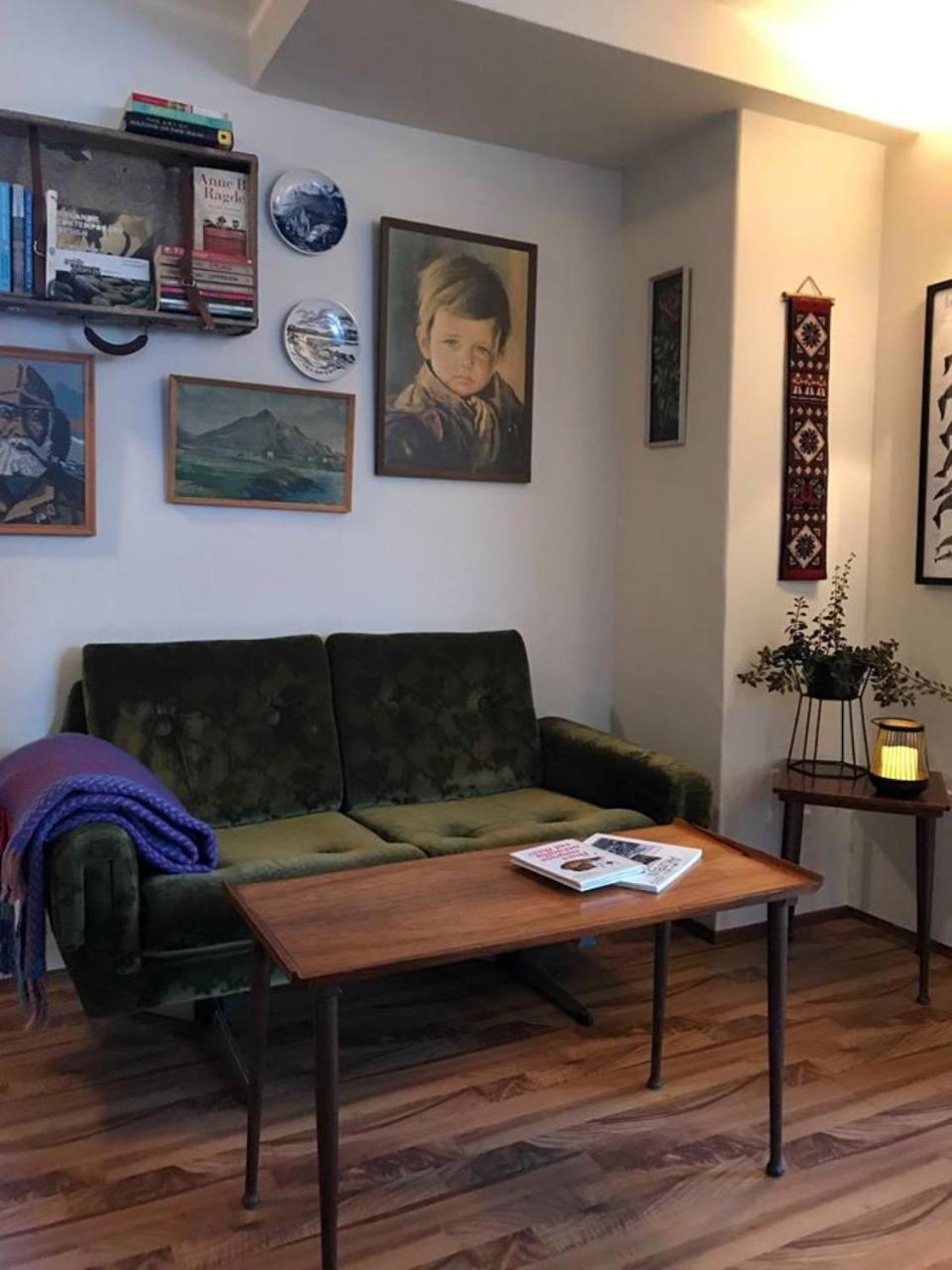 Guesthouse Hvitahusid Акурейрі Екстер'єр фото