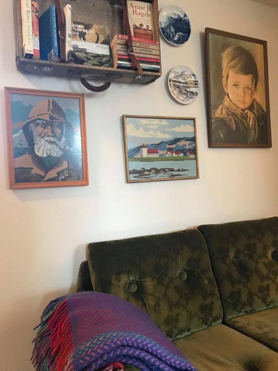 Guesthouse Hvitahusid Акурейрі Екстер'єр фото